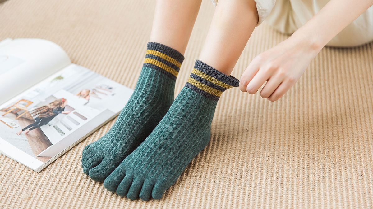 Chaussettes à doigts : 5 bienfaits qui expliquent leur succès